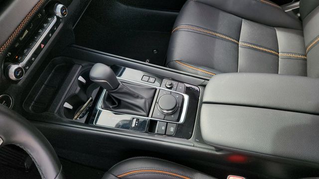 2025 Mazda CX-50 Hybrid