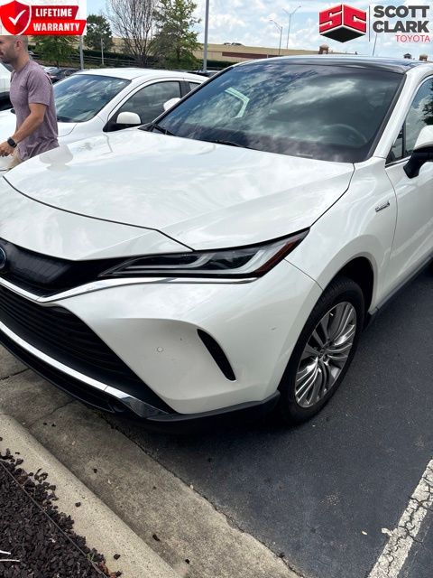 White (Blizzard Pearl) 2021 Toyota Venza SUV / Crossover All-Wheel Drive Continuously Variable Transmission