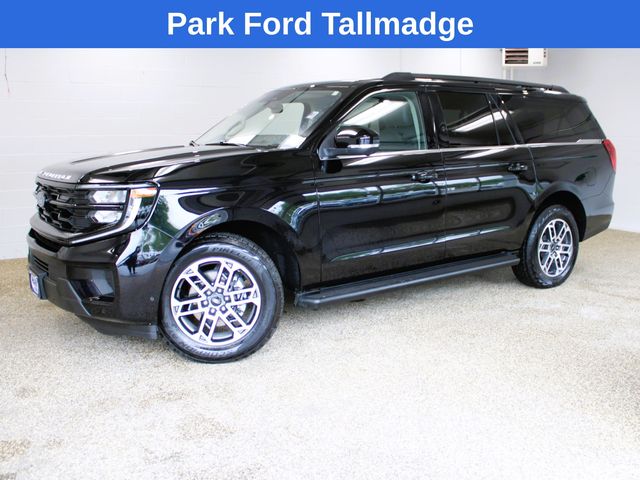 Black Metallic 2025 Ford Expedition MAX Active 4WD SUV / Crossover Four-Wheel Drive Automatic