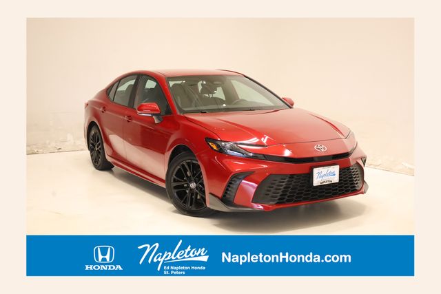 2025 Toyota Camry SE AWD