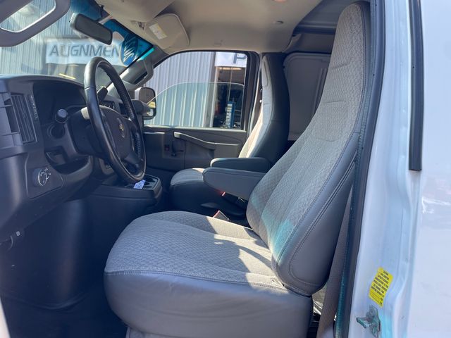 2021 Chevrolet Express 2500 Work Van - Summit White exterior view 9