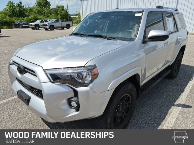 Classic Silver Metallic 2021 Toyota 4Runner SUV / Crossover Four-Wheel Drive 5-Speed Automatic Overdrive