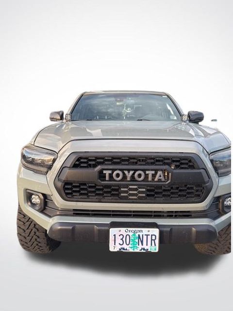 2022 Toyota Tacoma TRD Off-Road 4