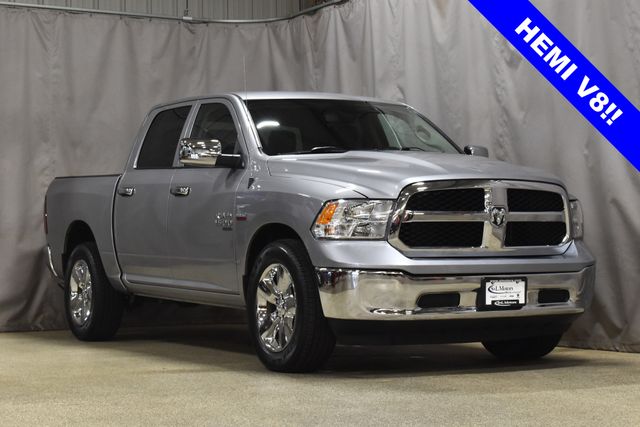 Billet Silver Metallic Clearcoat 2023 RAM 1500 Classic SLT Crew Cab 4WD Pickup Truck Four-Wheel Drive 8-Speed Automatic