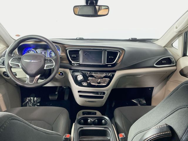 2019 Chrysler Pacifica Touring Plus 22