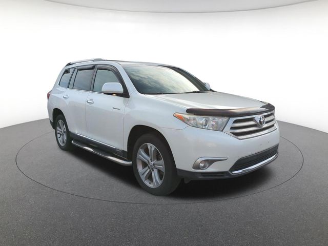 used 2013 Toyota Highlander car, priced at $18,591
