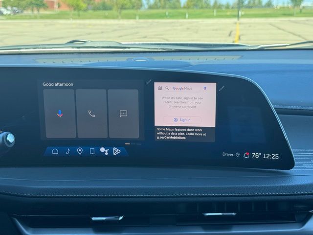 2024 Cadillac XT4 AWD Premium Luxury