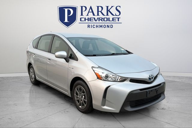 Classic Silver Metallic 2017 Toyota Prius v Wagon Front-Wheel Drive Continuously Variable Transmission