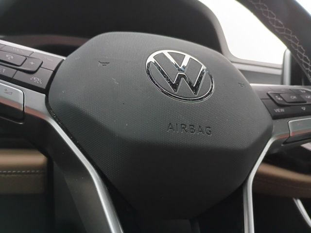 Used 2025 Volkswagen Atlas Cross Sport SUV