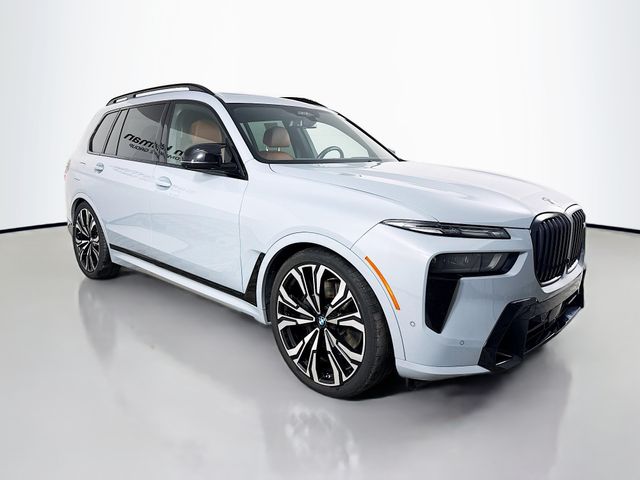 2024 BMW X7 M60i AWD