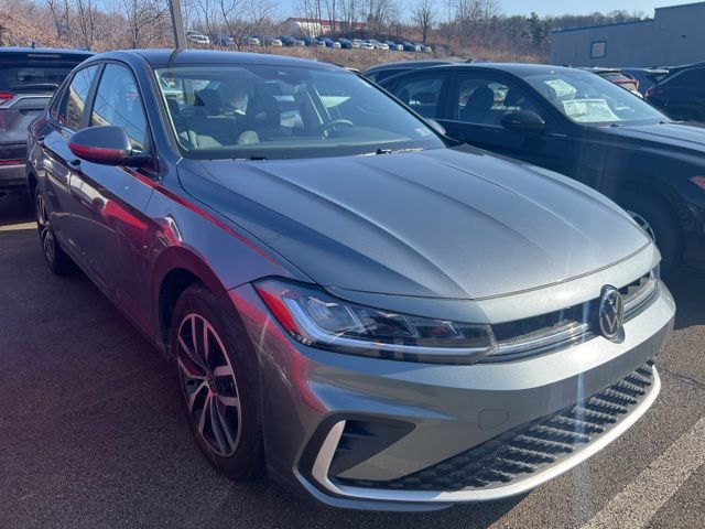 2025 Volkswagen Jetta SE FWD