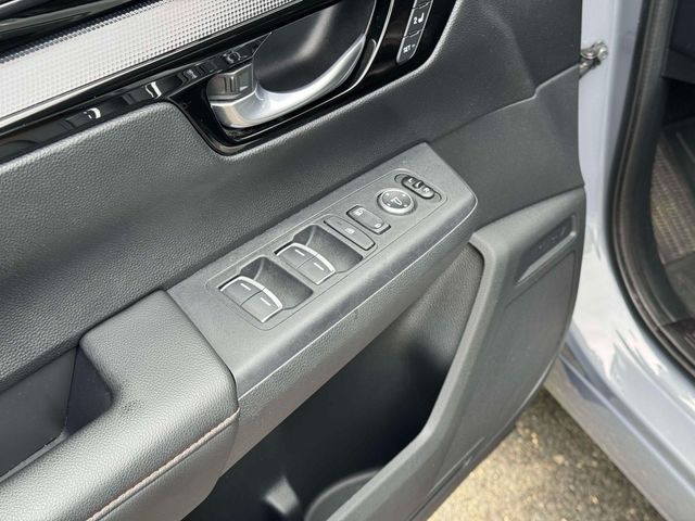 used 2025 Honda CR-V Hybrid car, priced at $37,444