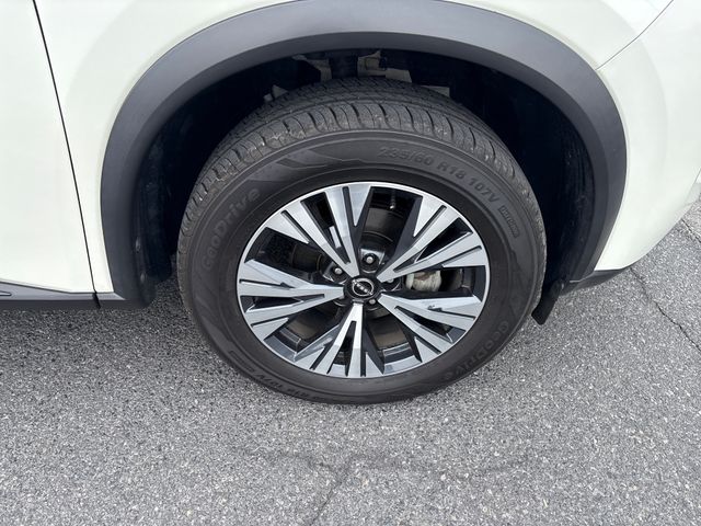 used 2023 Nissan Rogue car