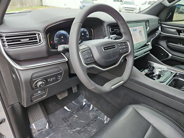 2024 Jeep Wagoneer Base - 10