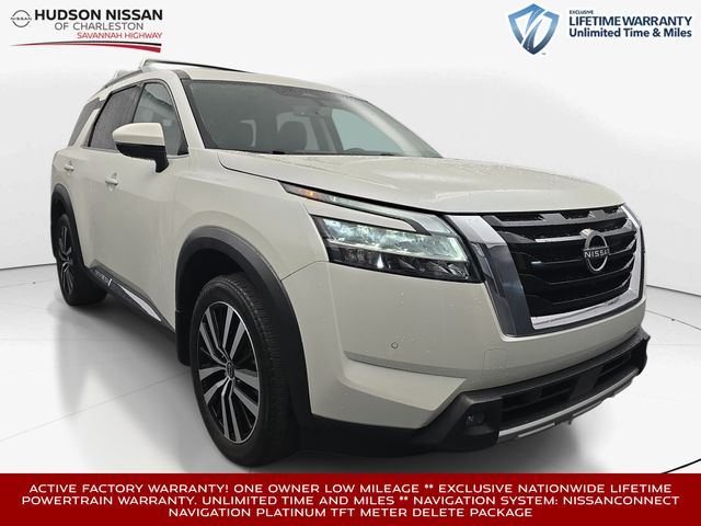 Pearl White Tricoat 2023 Nissan Pathfinder Platinum FWD SUV / Crossover Front-Wheel Drive 9-Speed Automatic