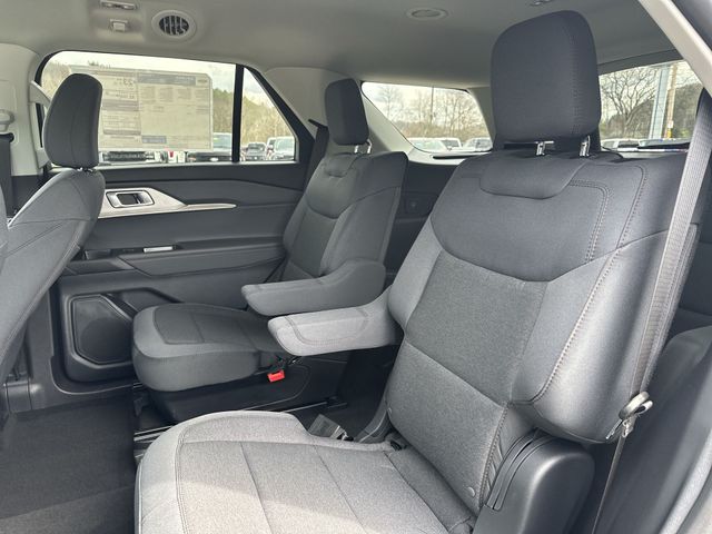 New 2026 Gray Ford Active image 25