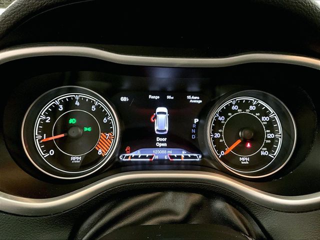 2015 Jeep Cherokee Trailhawk White at Rochrich Mazda