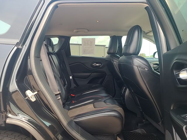 Used 2020 Jeep Cherokee SUV