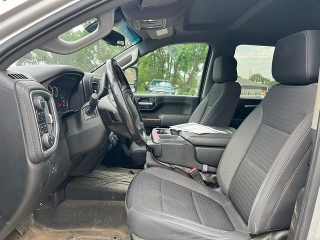 2022 Silver Ice Metallic Chevrolet Silverado 3500HD LT 4X4 Truck