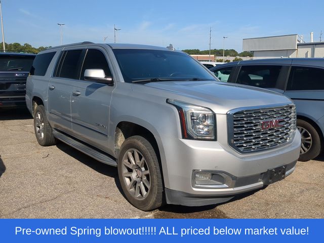 Used 2018 Silver GMC Denali image 5