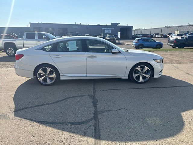 2018 White Honda Accord Touring FWD Sedan