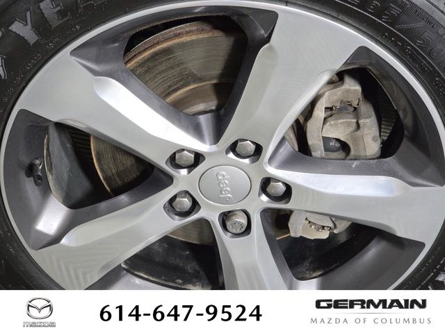 Used 2021 Gray Jeep Limited image 13