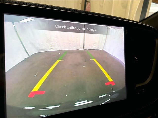 2025 Chrysler Pacifica Select Black at Auto Express Mitsubishi