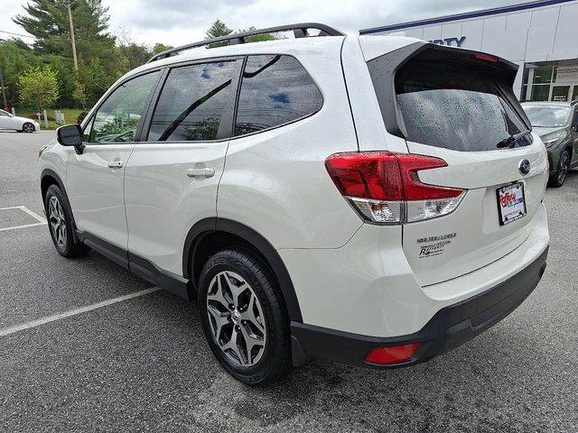 2023 Subaru Forester Premium White at South Hills Kia