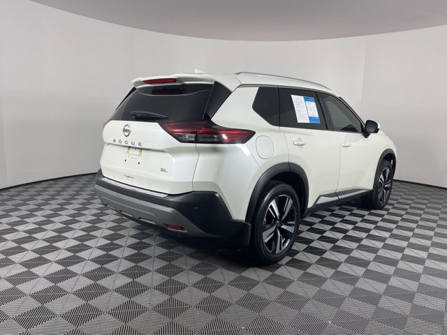 2021 Nissan Rogue SL 10