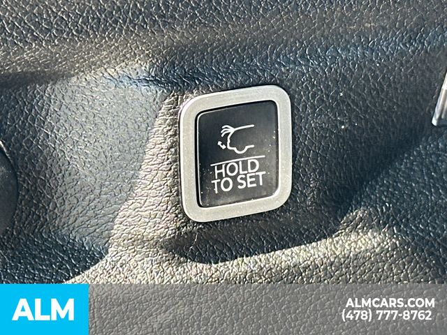 Used 2021 Silver Jeep Laredo image 22