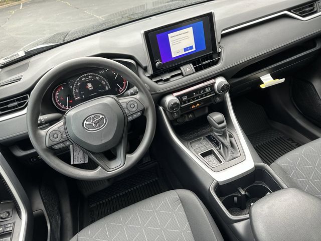 2024 Toyota RAV4 XLE 13