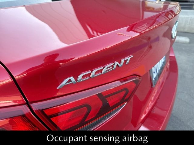 2021 Hyundai Accent SE 7