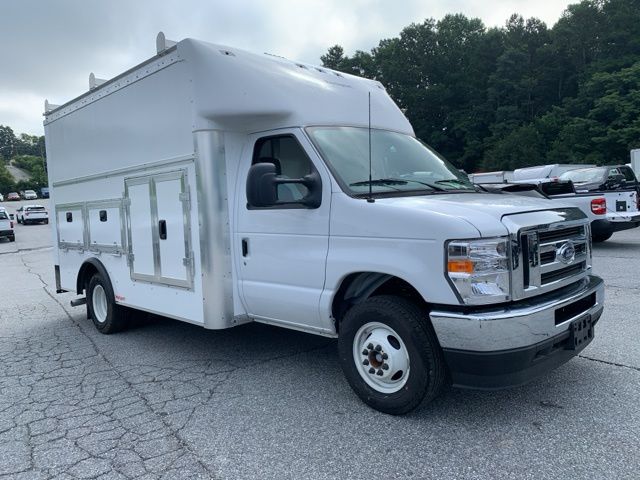 2025 Ford E-350SD Base 7