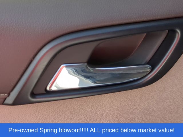 Used 2018 White GMC SLT image 37