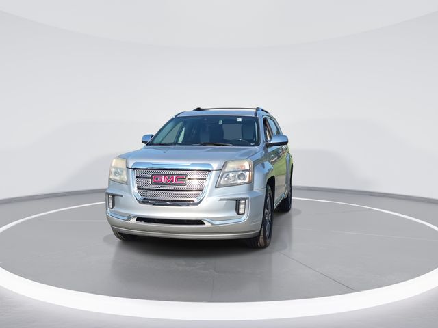 Used 2017 Silver GMC Denali image 3