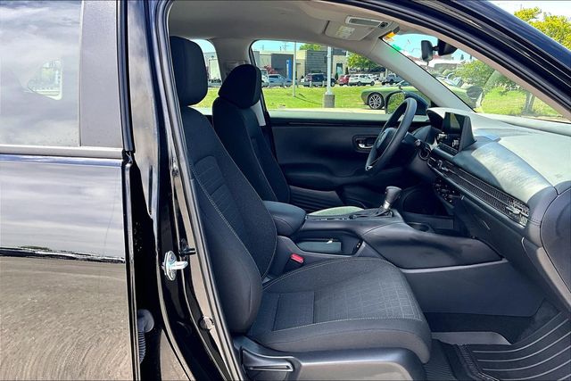Used 2025 Honda HR-V LX 4D Sport Utility