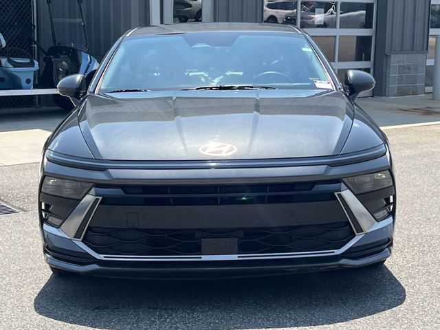 Used 2025 Gray Hyundai SEL image 16