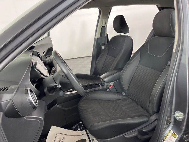 2023 Gun Metallic Nissan Kicks SV FWD SUV