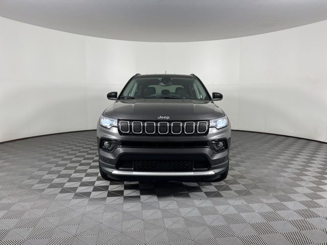 2022 Granite Crystal Metallic Clearcoat Jeep Compass Limited 4X4 SUV