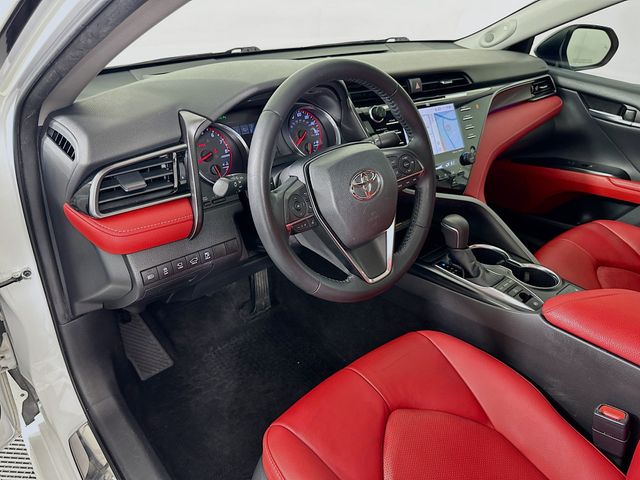 Thumbnail: 2019 Toyota Camry - 9