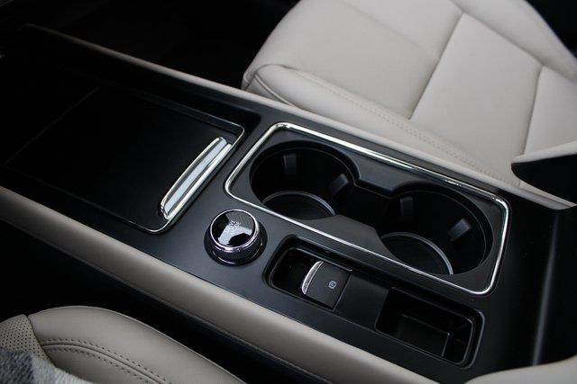 New 2026 Blue Lincoln Grand Touring image 8