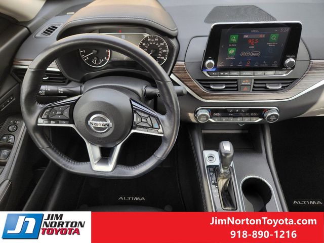 2019 Nissan Altima 2.5 Platinum 29