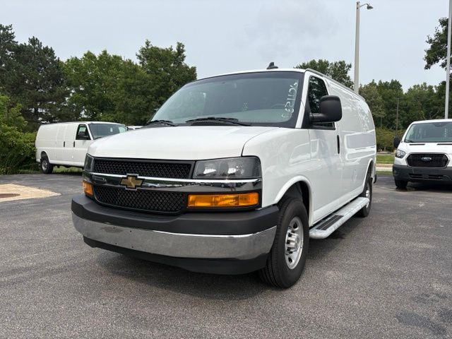Summit White 2025 Chevrolet Express Cargo Van Rear-Wheel Drive 8-Speed Automatic Overdrive