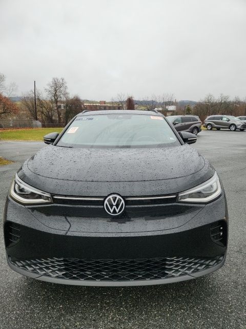 Used 2024 Volkswagen ID.4 PRO S with VIN 1V2VRPE81RC013918 for sale in Newark, DE