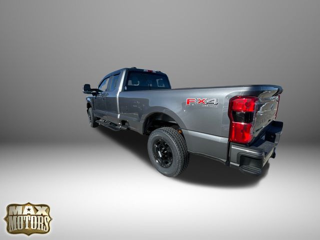 2024 Ford F-350SD XL 8