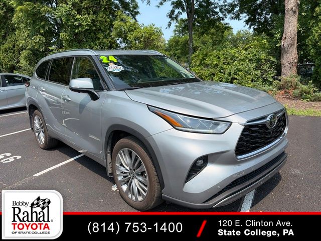 Celestial Silver Metallic 2024 Toyota Highlander SUV / Crossover All-Wheel Drive 8-Speed Automatic