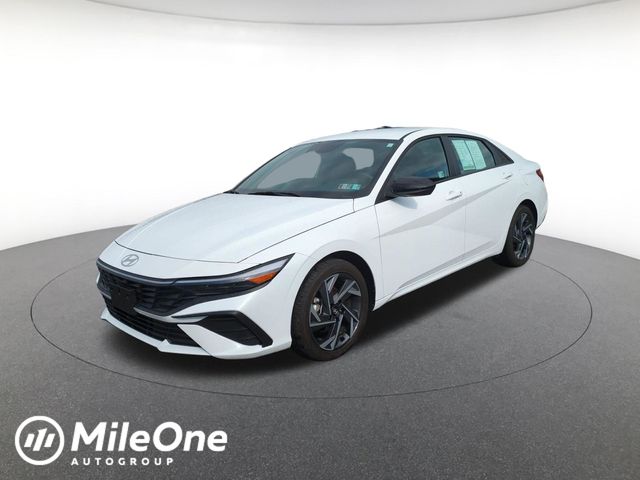 used 2025 Hyundai Elantra Hybrid car, priced at $24,661