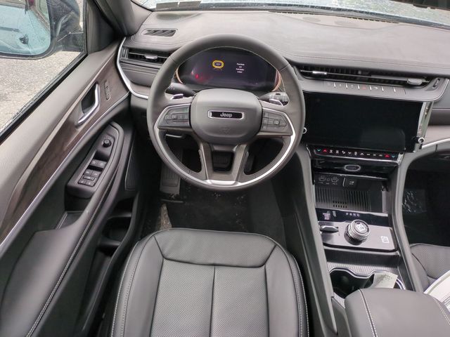 new 2026 Jeep Grand Cherokee car, priced at $52,760