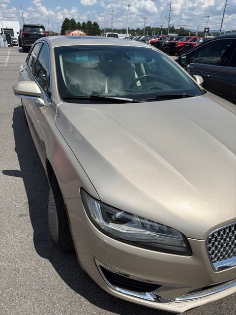 2017 Lincoln MKZ Select