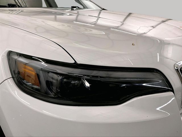 2019 Jeep Cherokee Limited White at Subaru and VW of Moon Township